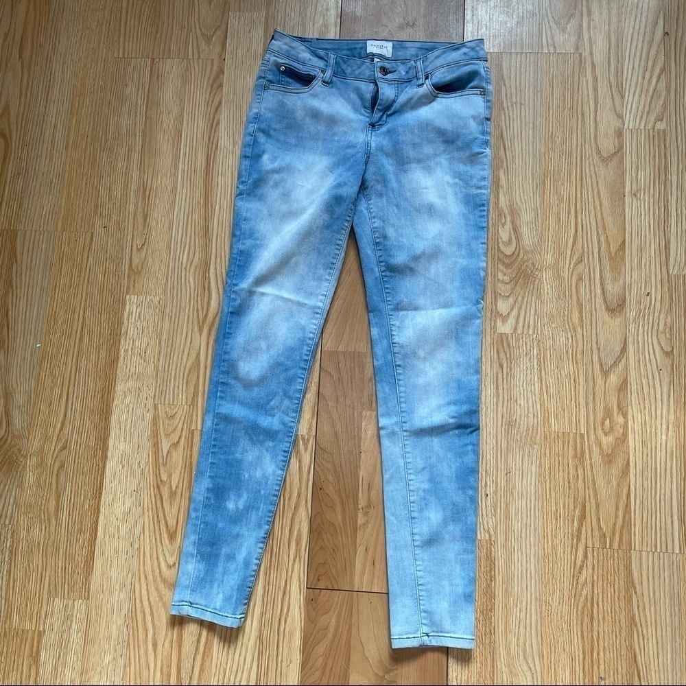 CELEBRITY PINK JEANS SIZE 7/28